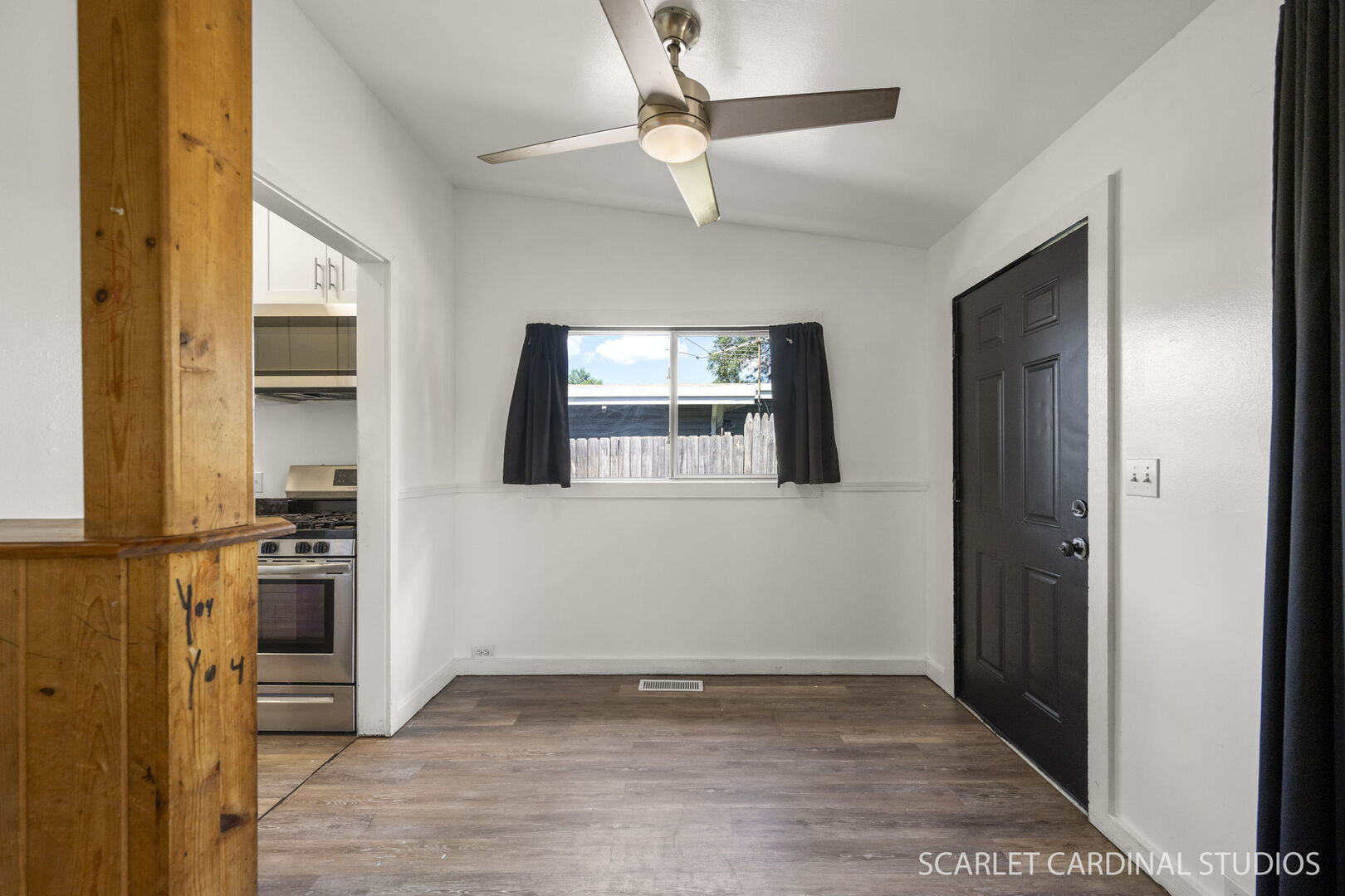 515 N Western Avenue Property Photo 7