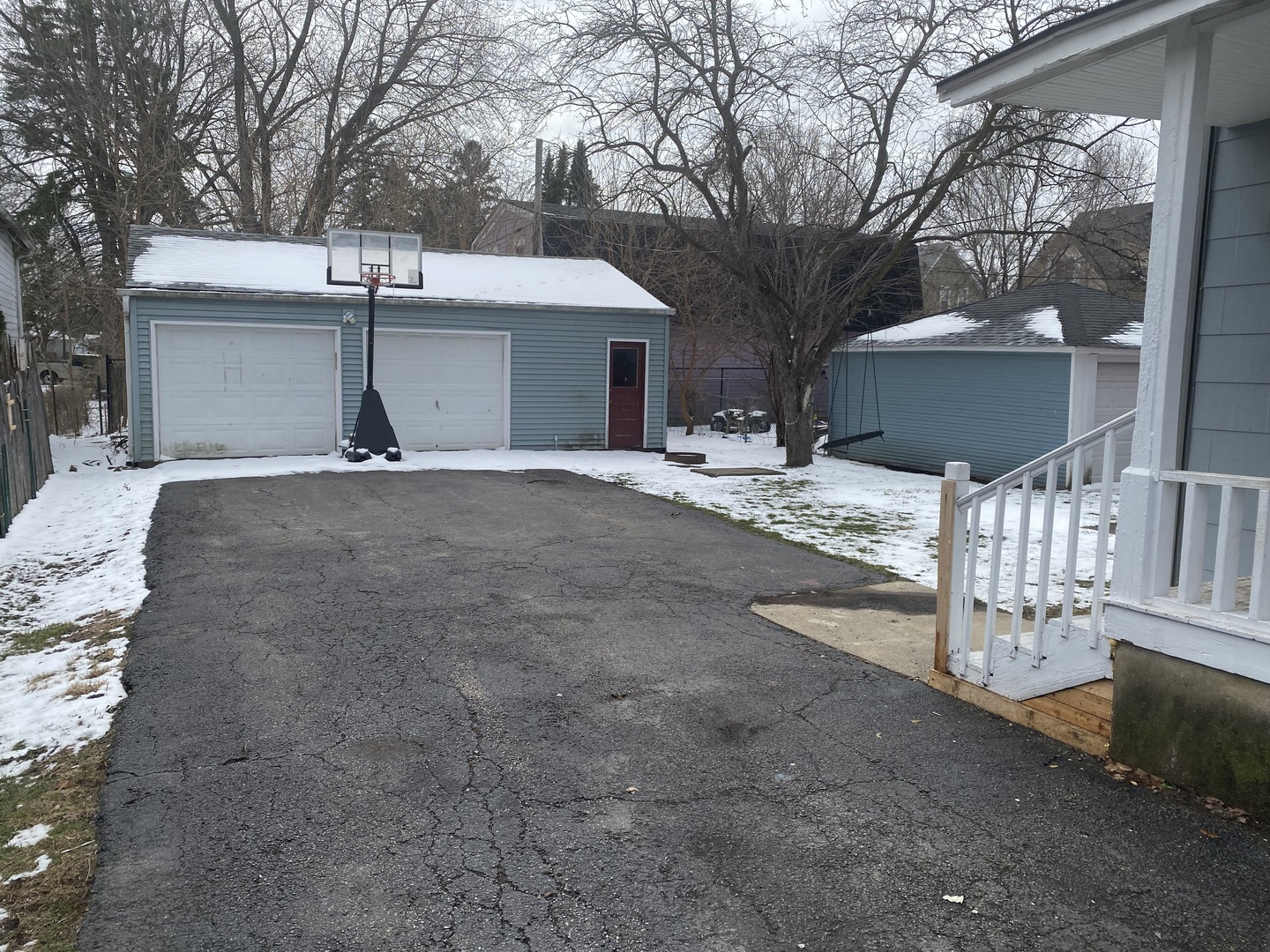 515 Walnut Avenue Property Photo 2