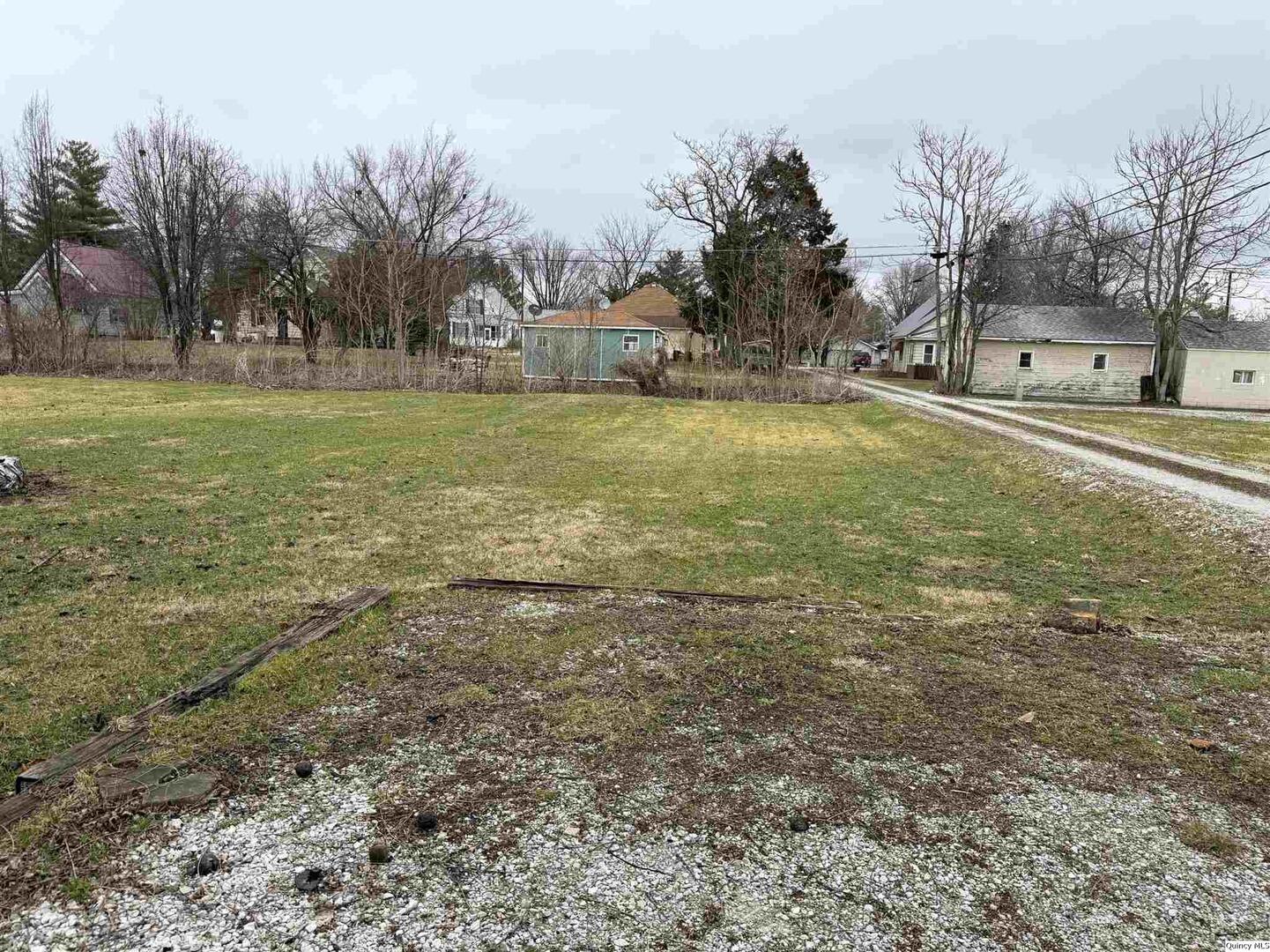 733 Buchanan Property Photo 4