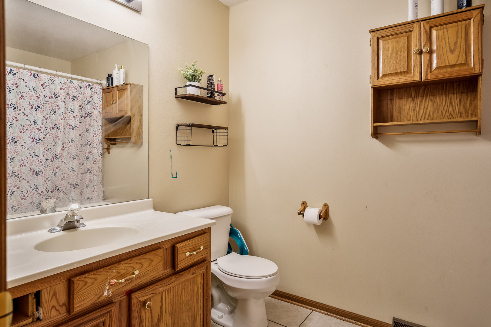 136 Harvest Glenn Drive Property Photo 43