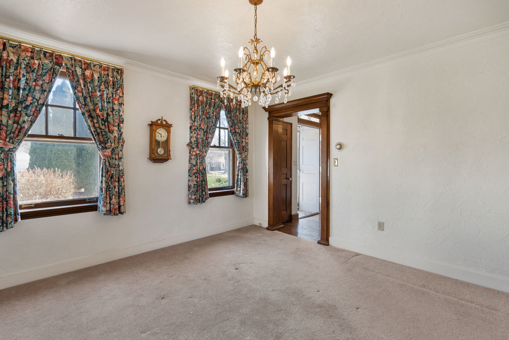 2210 30th Street Property Photo 5