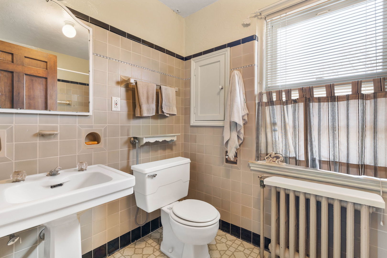 2210 30th Street Property Photo 21