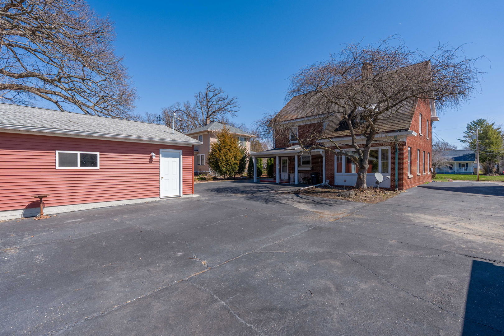 2210 30th Street Property Photo 37