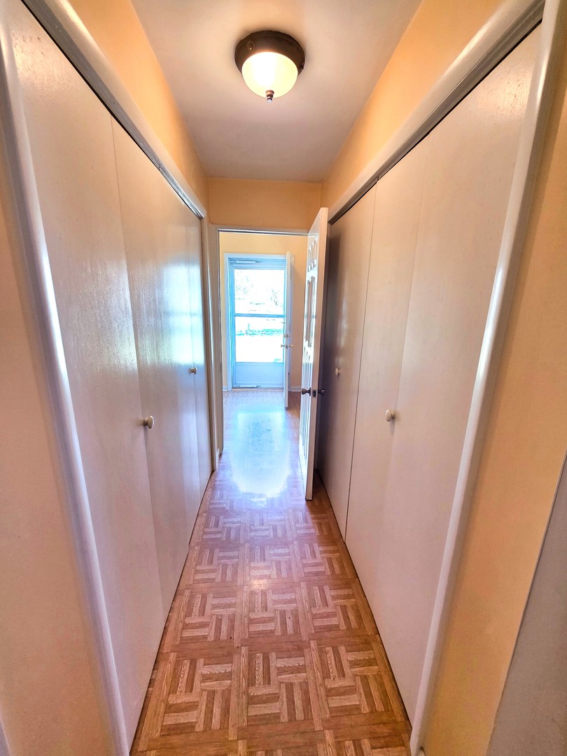 542 Vincennes Avenue Property Photo 16