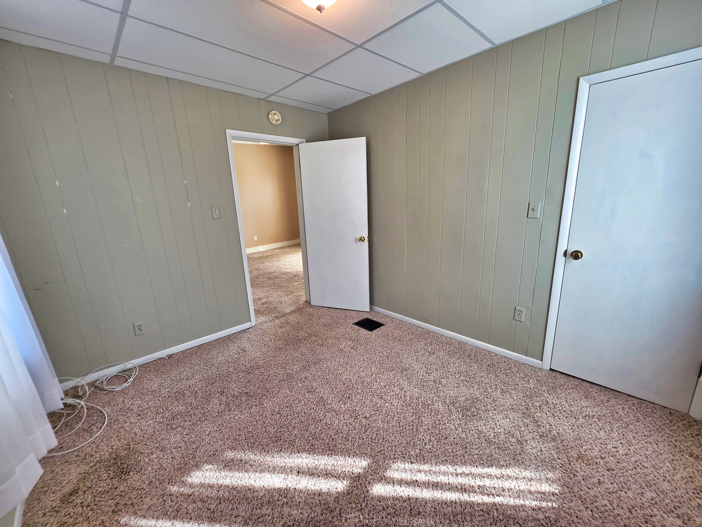 542 Vincennes Avenue Property Photo 50