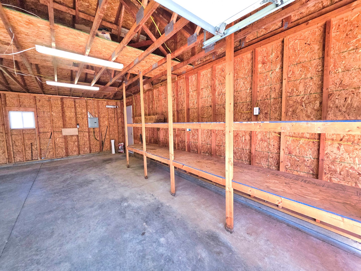 542 Vincennes Avenue Property Photo 77