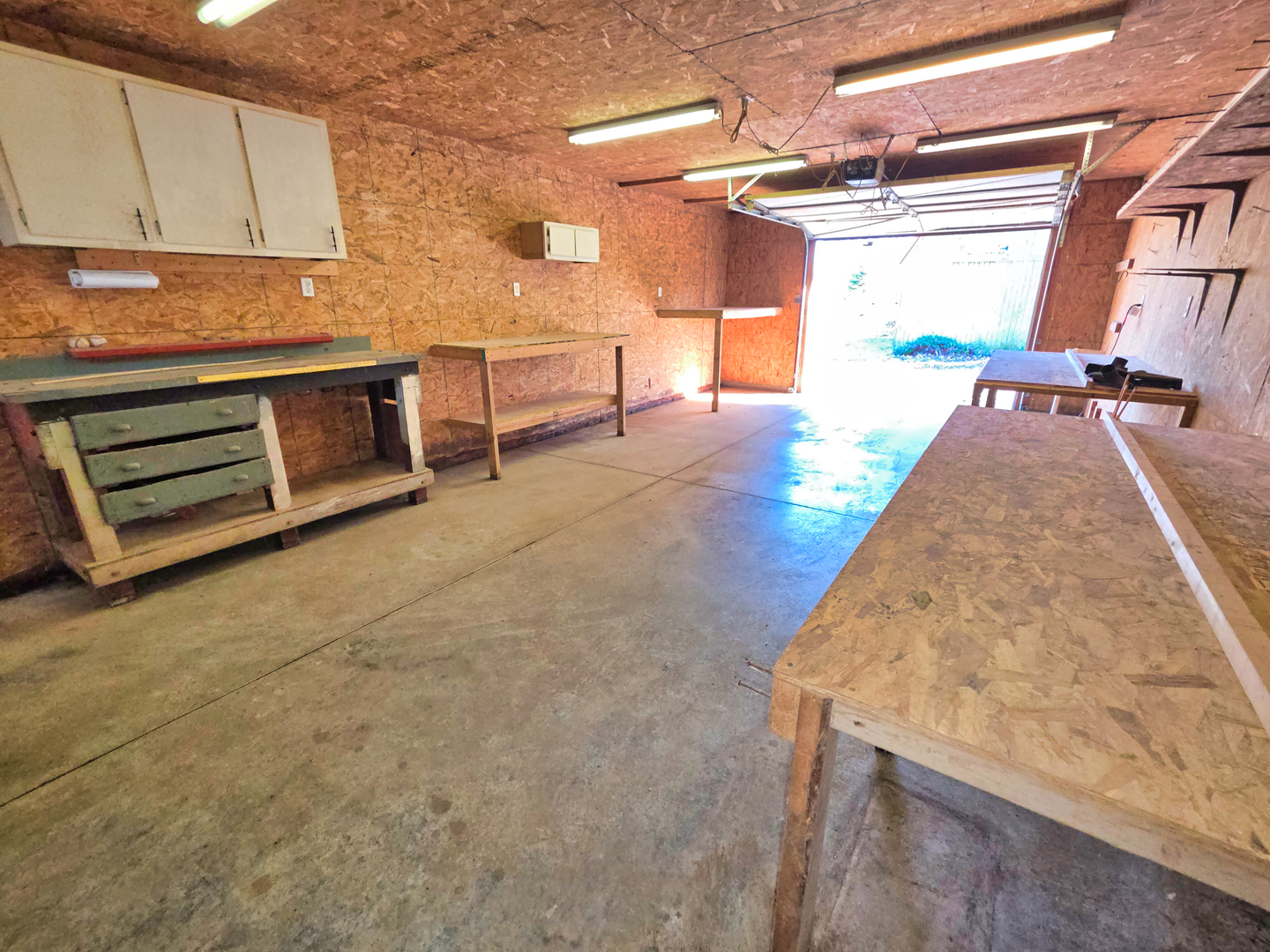 542 Vincennes Avenue Property Photo 80