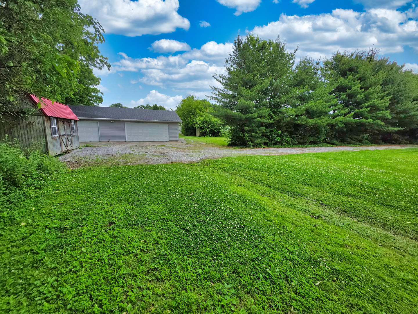542 Vincennes Avenue Property Photo 88