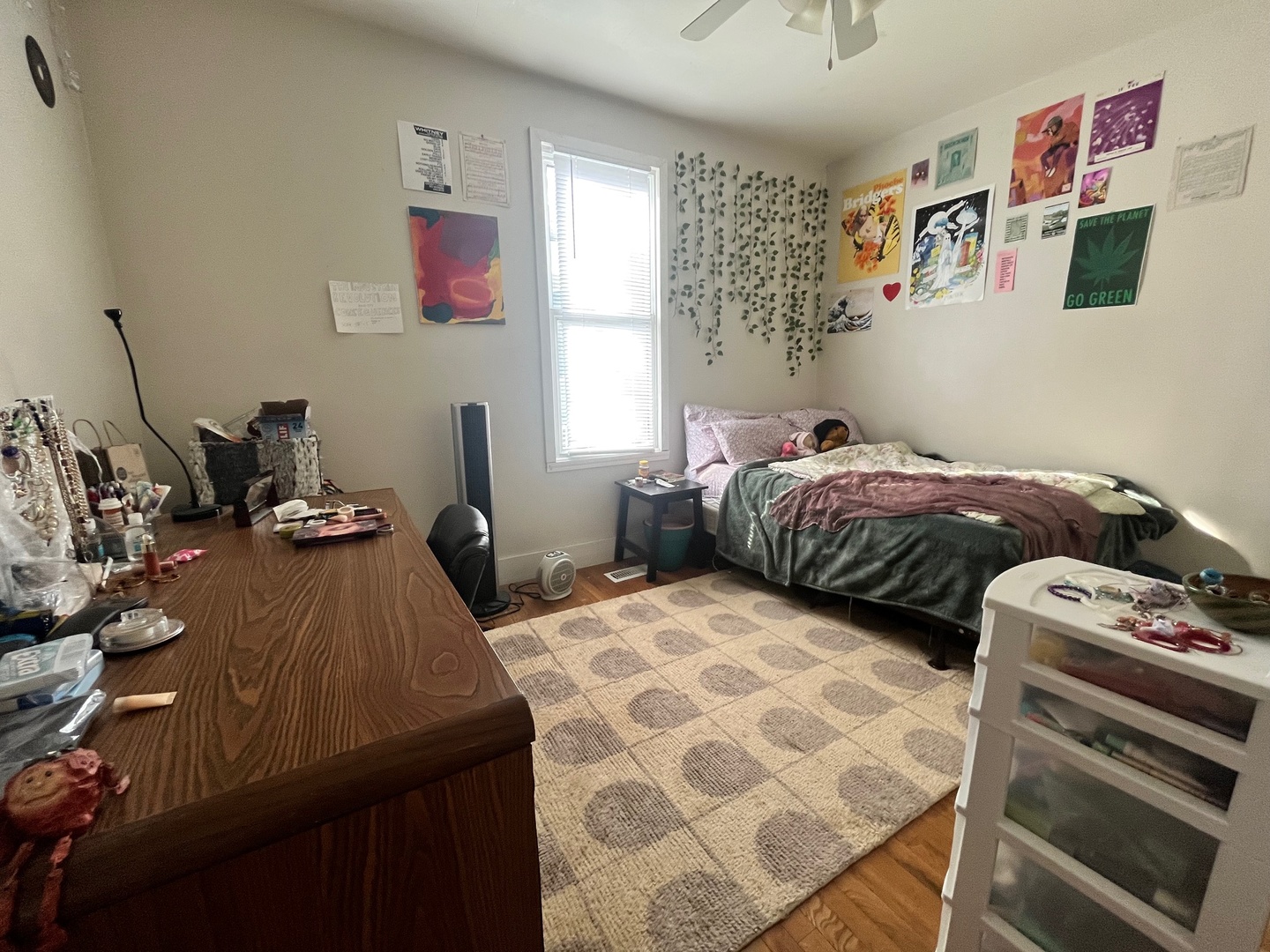706 W High Street Property Photo 14