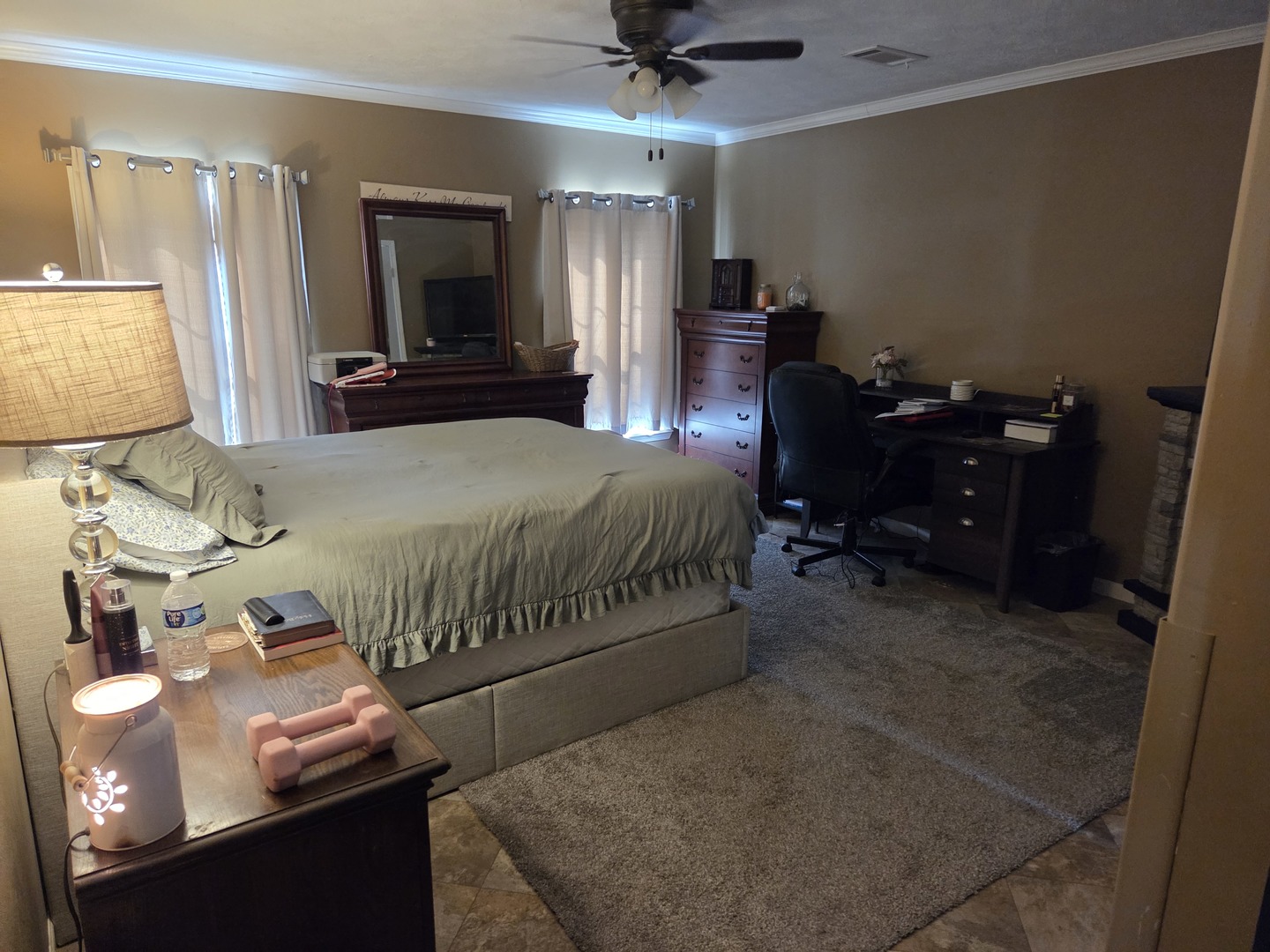104 S Douglas Street Property Photo 6