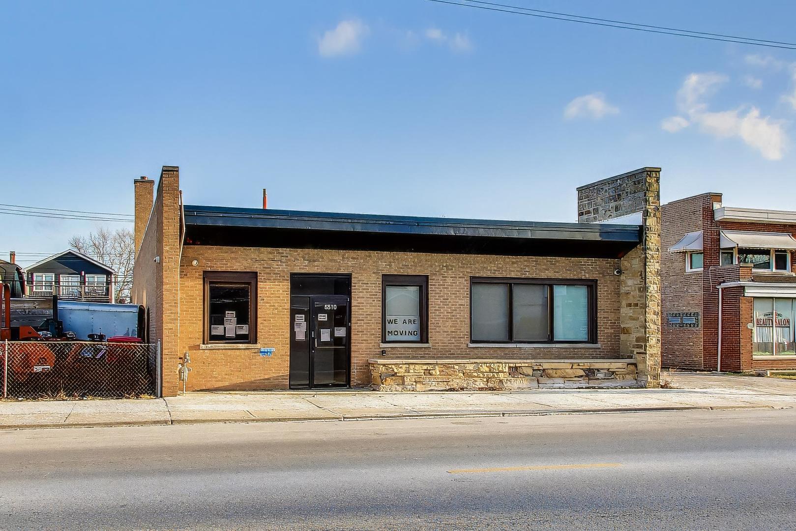 5510 W Montrose Avenue Property Photo 3