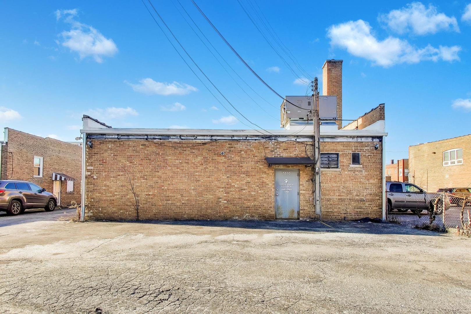 5510 W Montrose Avenue Property Photo 30