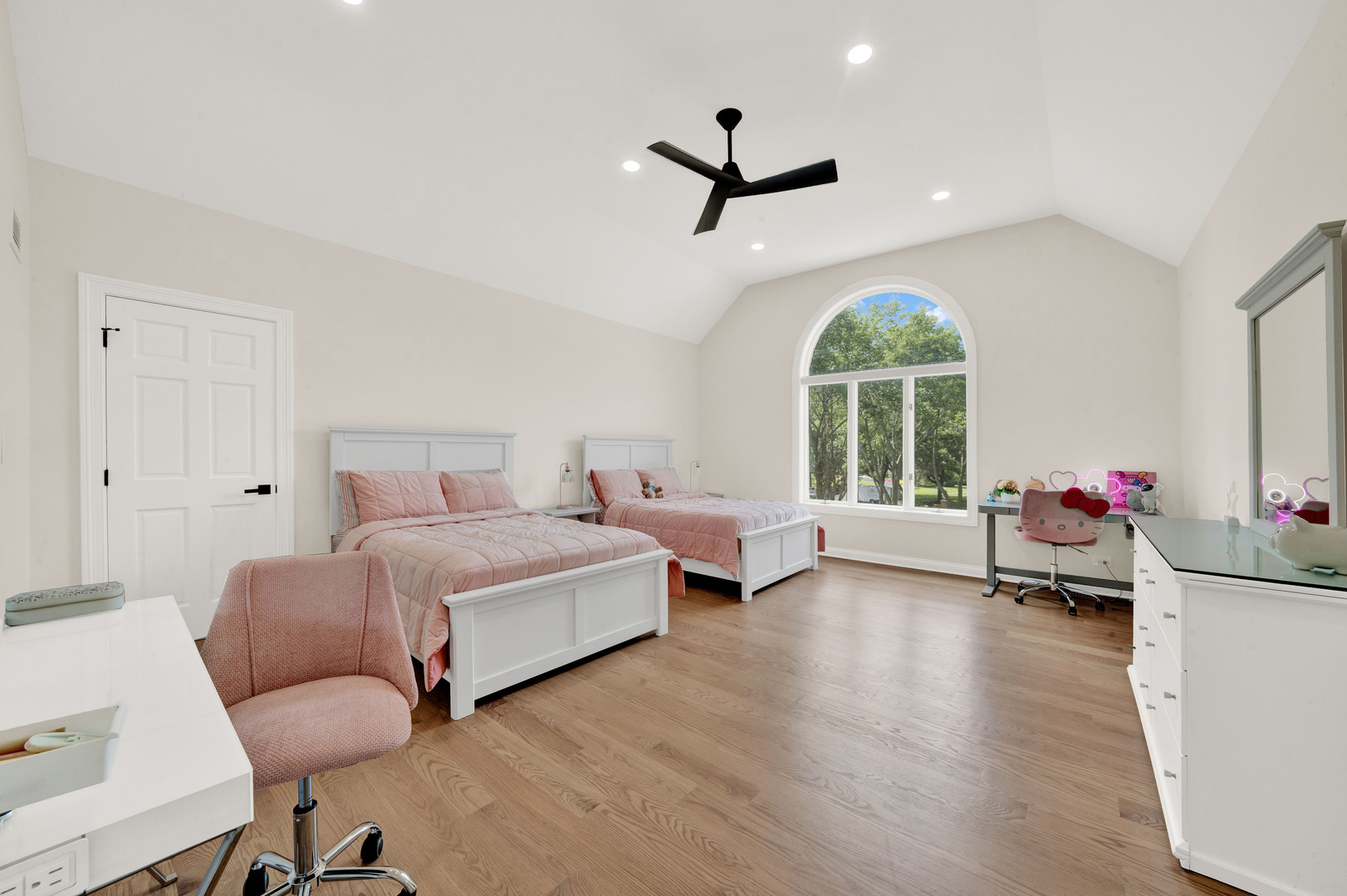 5 S Meadow Court Property Photo 57