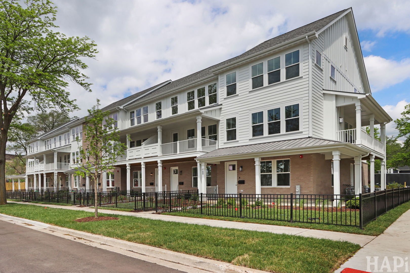 160 Washington Street 160 Property Photo 4