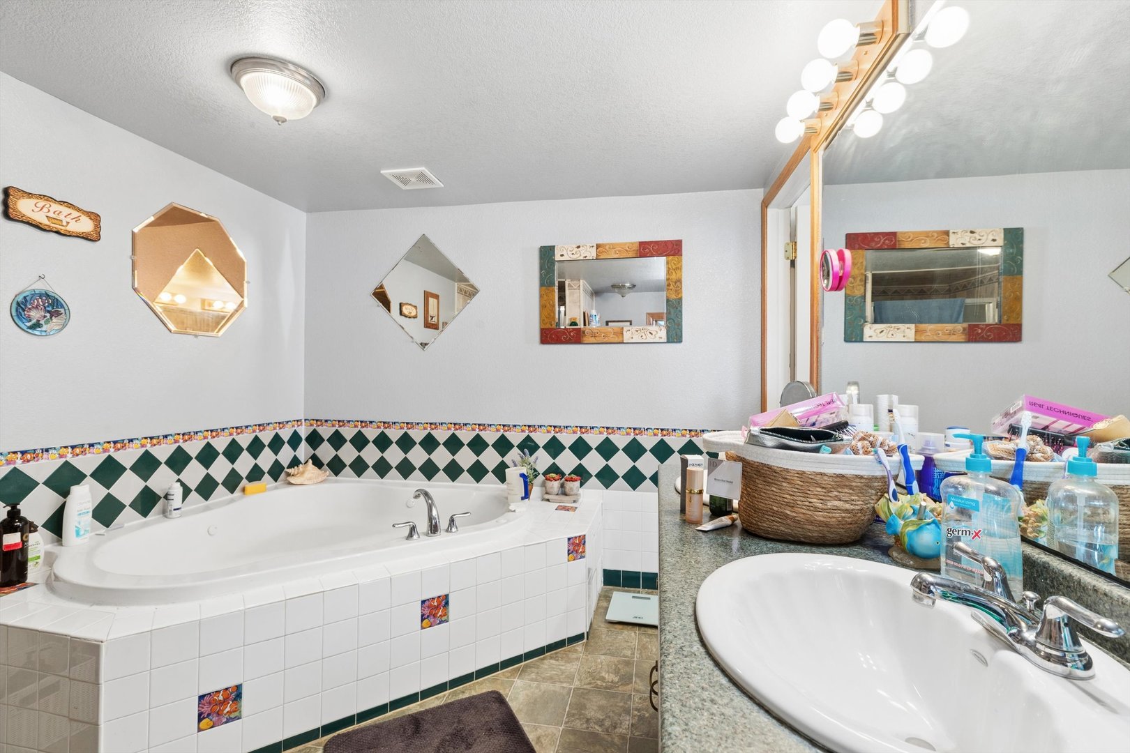 1811 Canal Shore Drive Property Photo 29