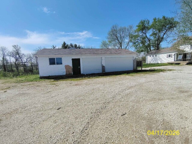 714 E County Line Road Property Photo 24