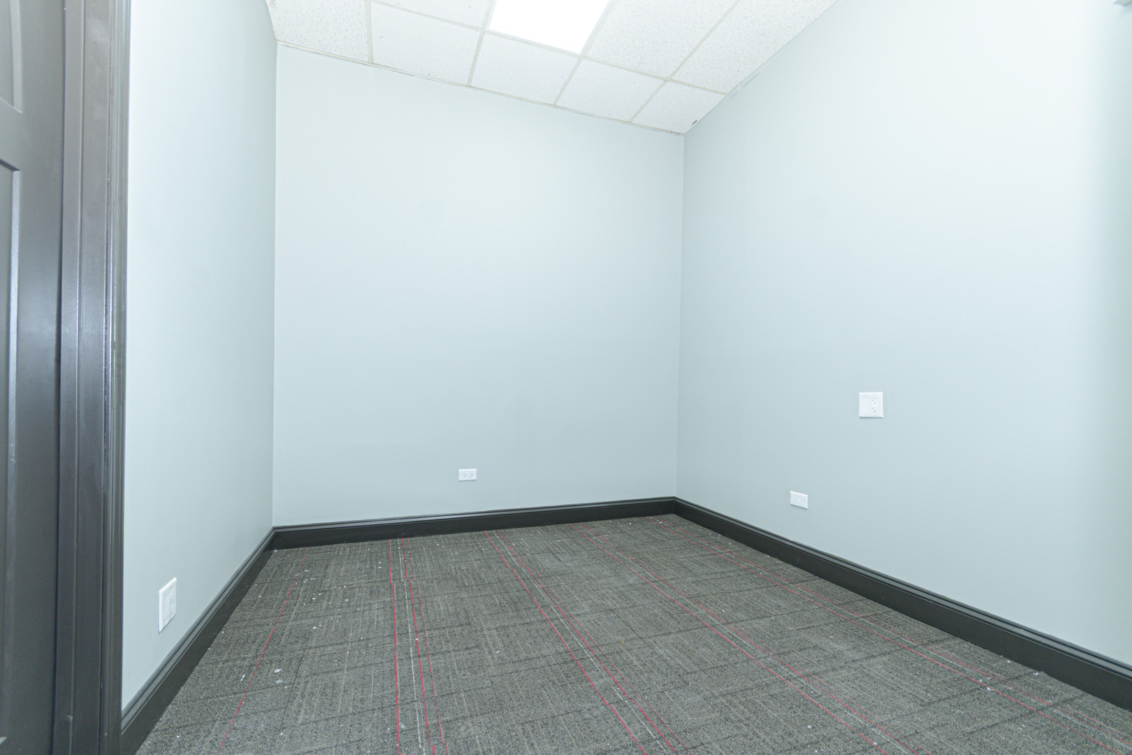 4827 W Irving Park Road Property Photo 13