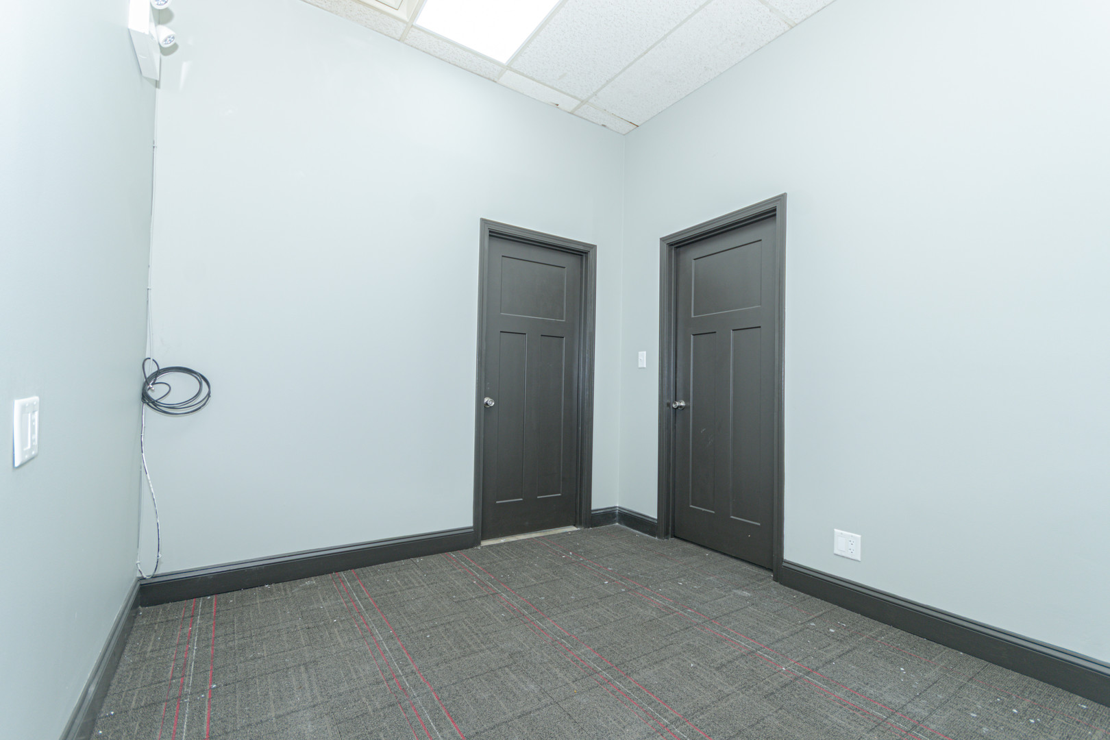 4827 W Irving Park Road Property Photo 14