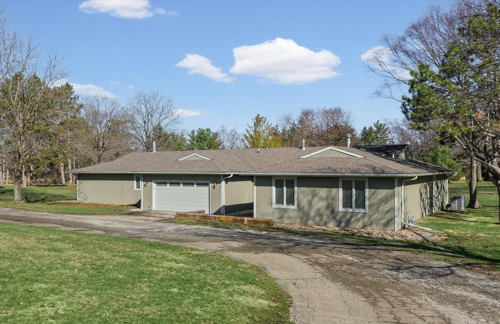 1902 Golf Drive Property Photo 27