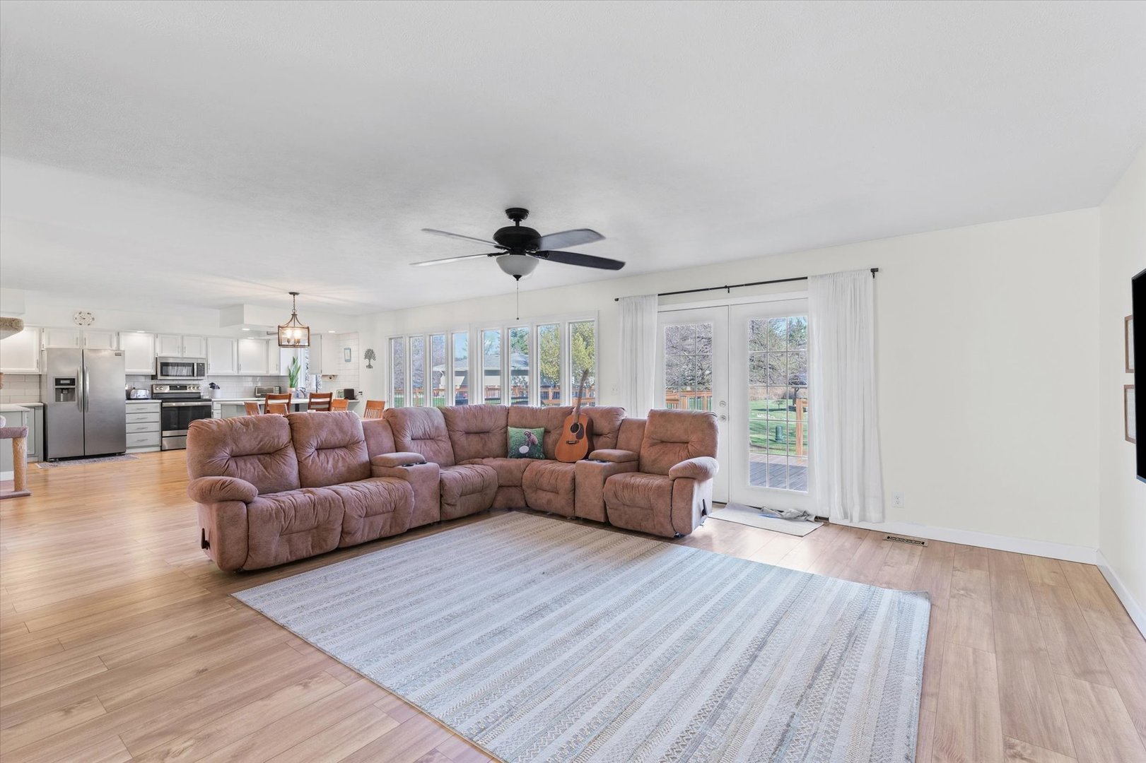 1902 Golf Drive Property Photo 32