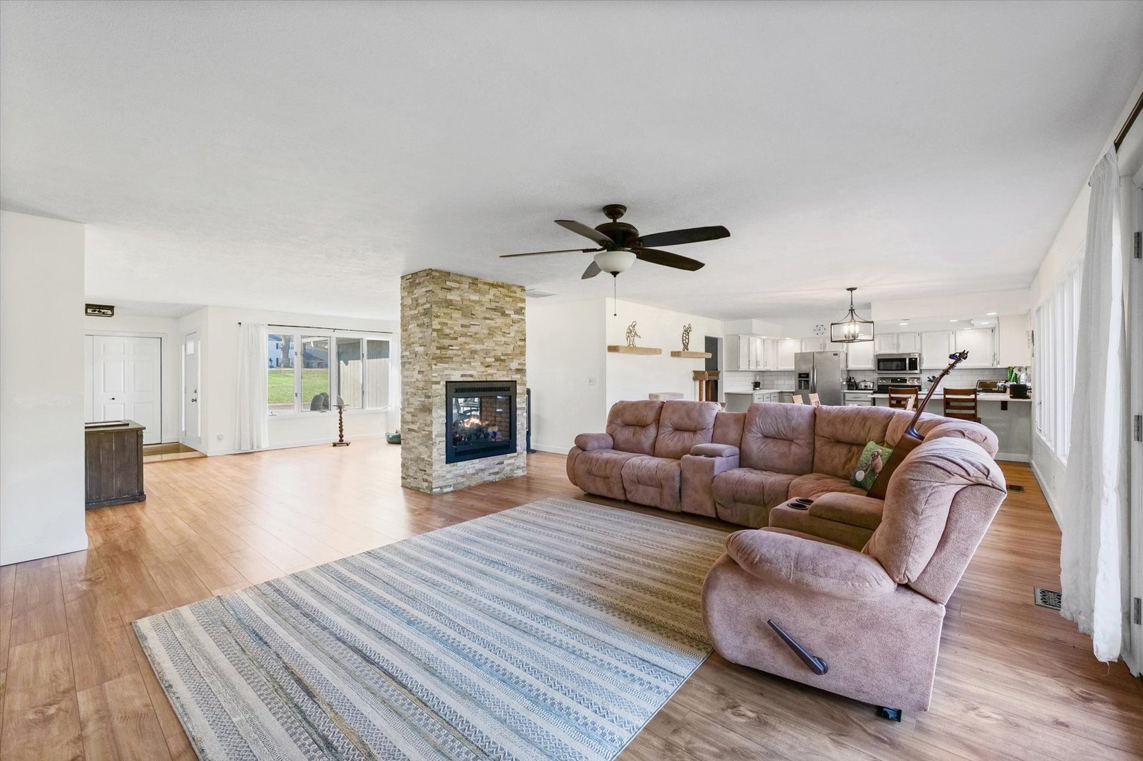 1902 Golf Drive Property Photo 34
