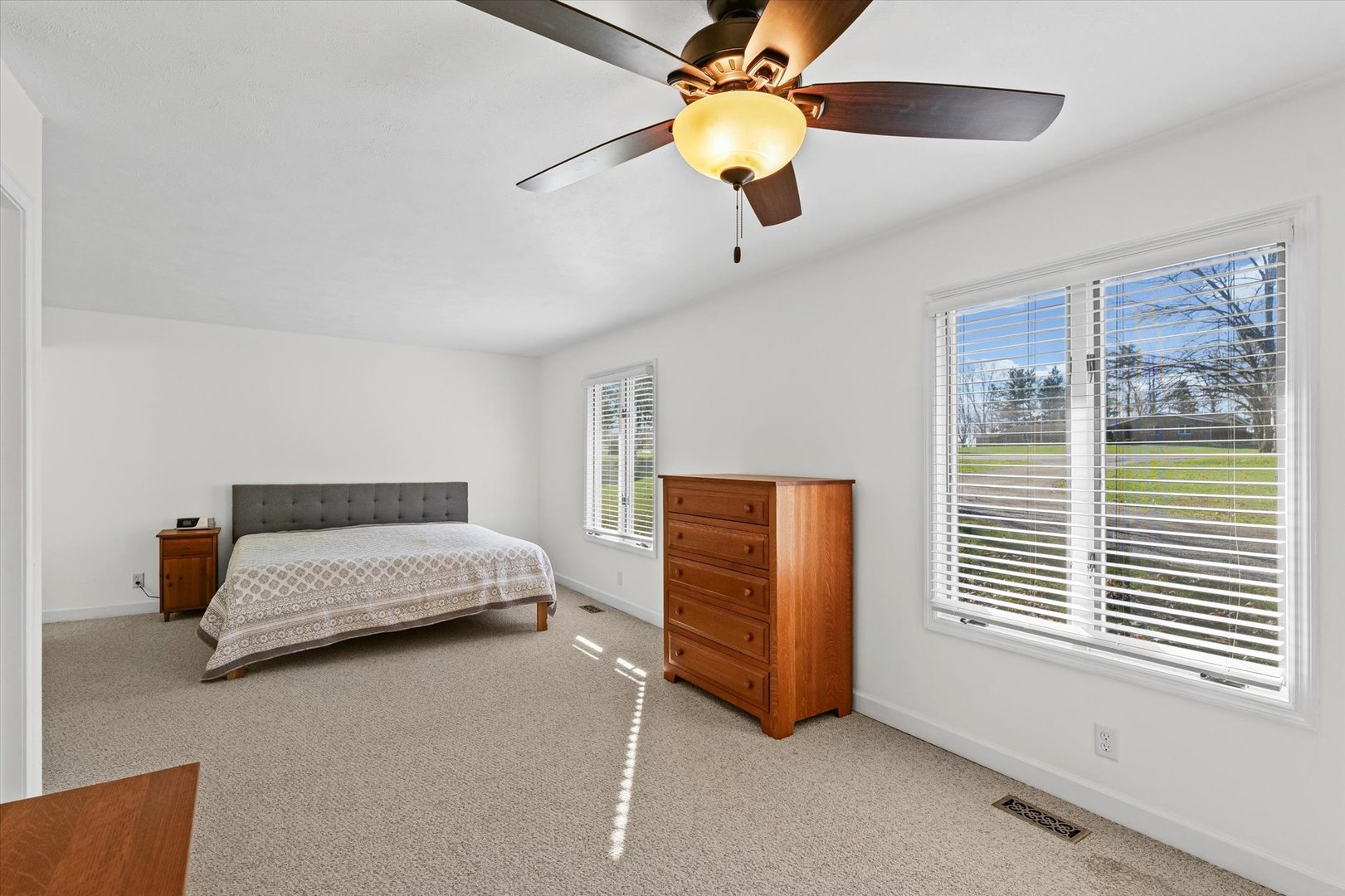 1902 Golf Drive Property Photo 46