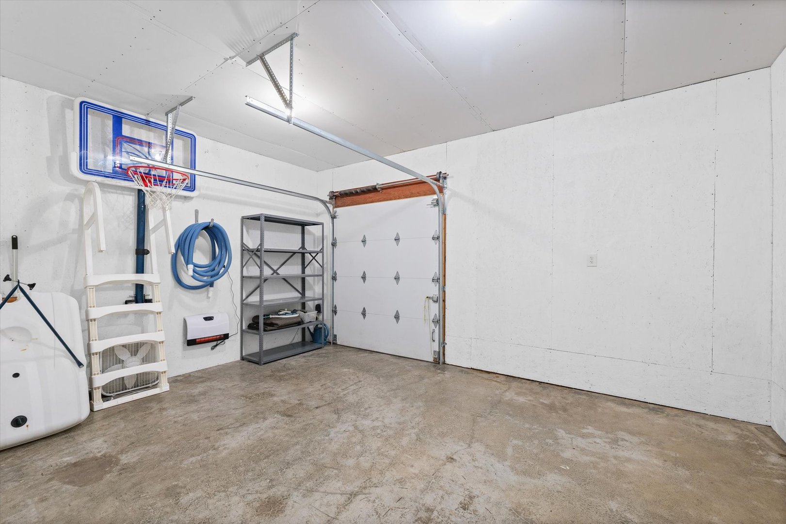 1902 Golf Drive Property Photo 57