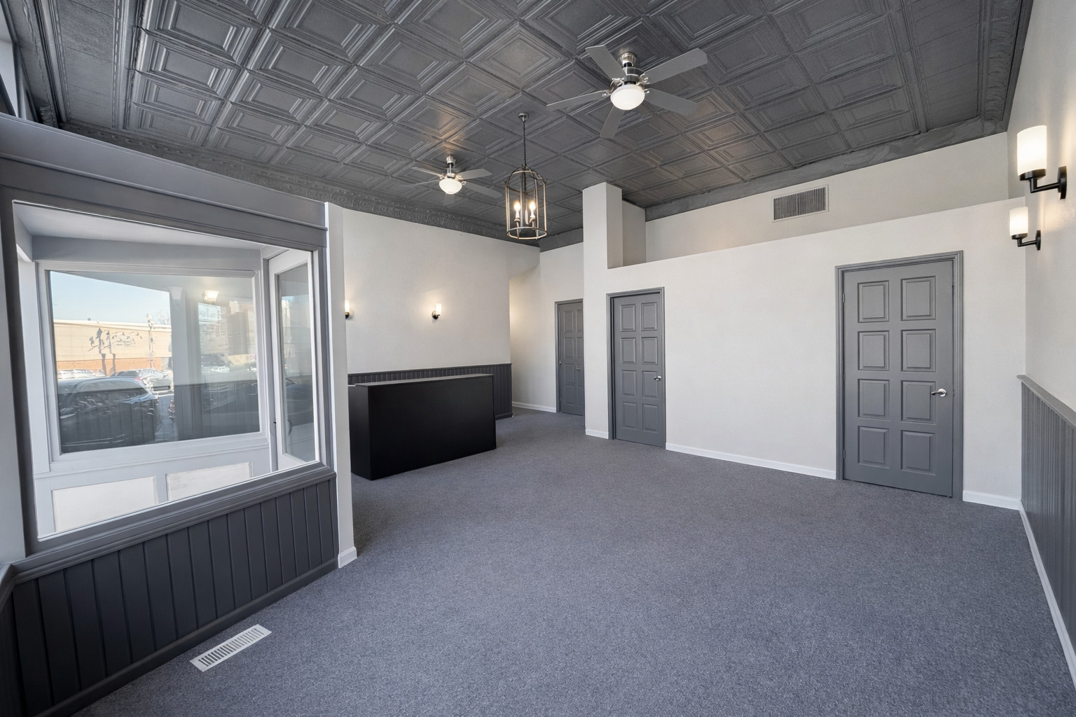 117 E 9th Street Property Photo 3