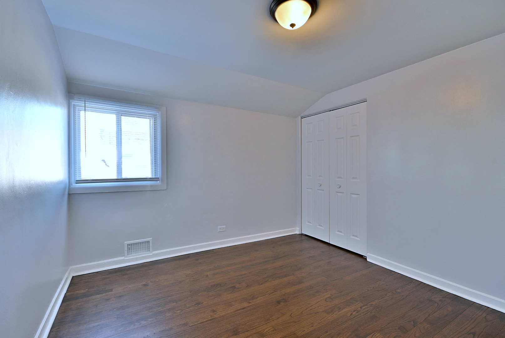 7142 N Keating Avenue Property Photo 19