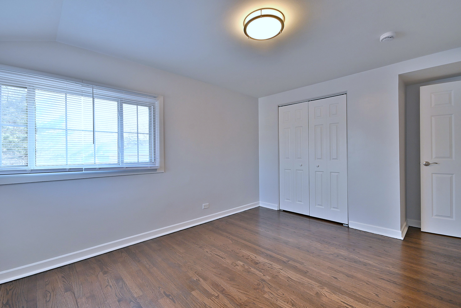 7142 N Keating Avenue Property Photo 22