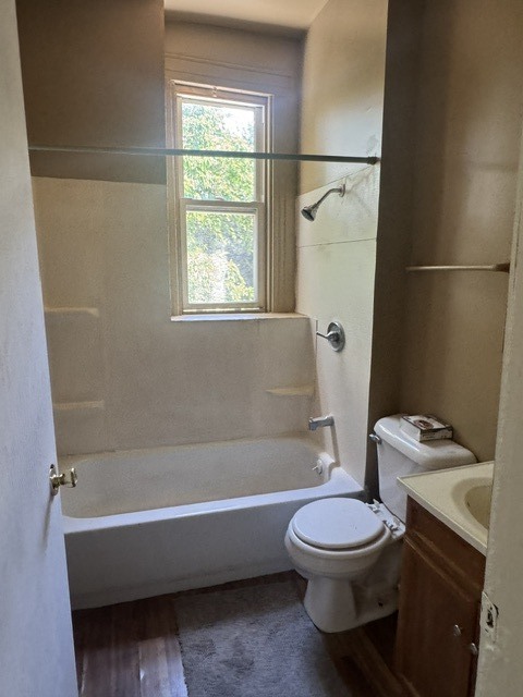 4445 W Maypole Avenue Property Photo 6