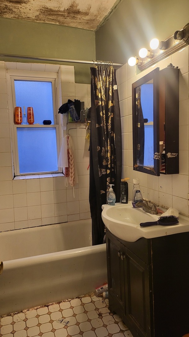 6220 N Talman Avenue Property Photo 6