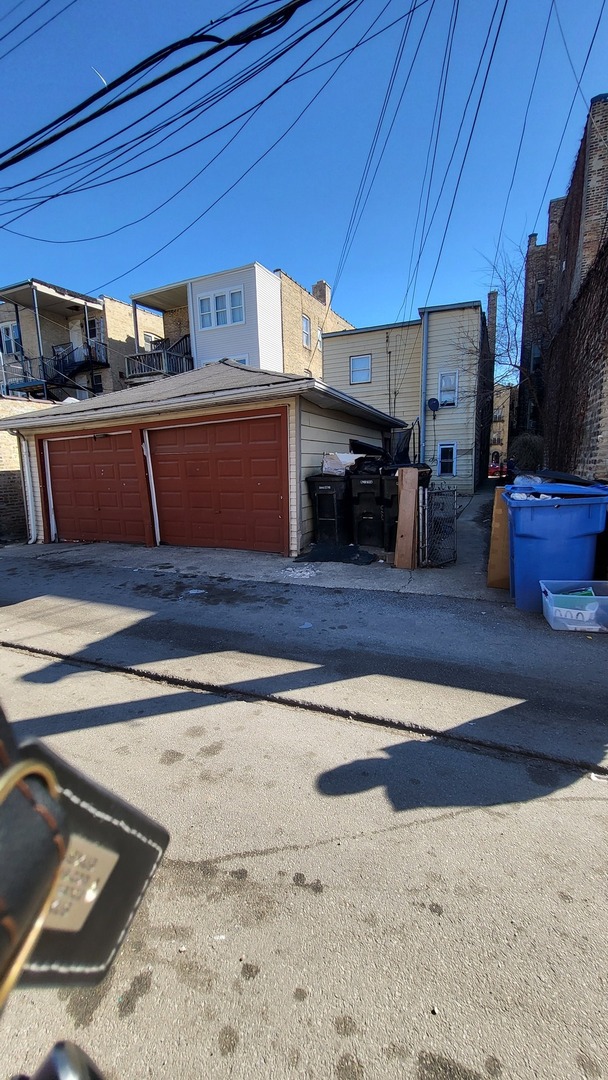 6220 N Talman Avenue Property Photo 11