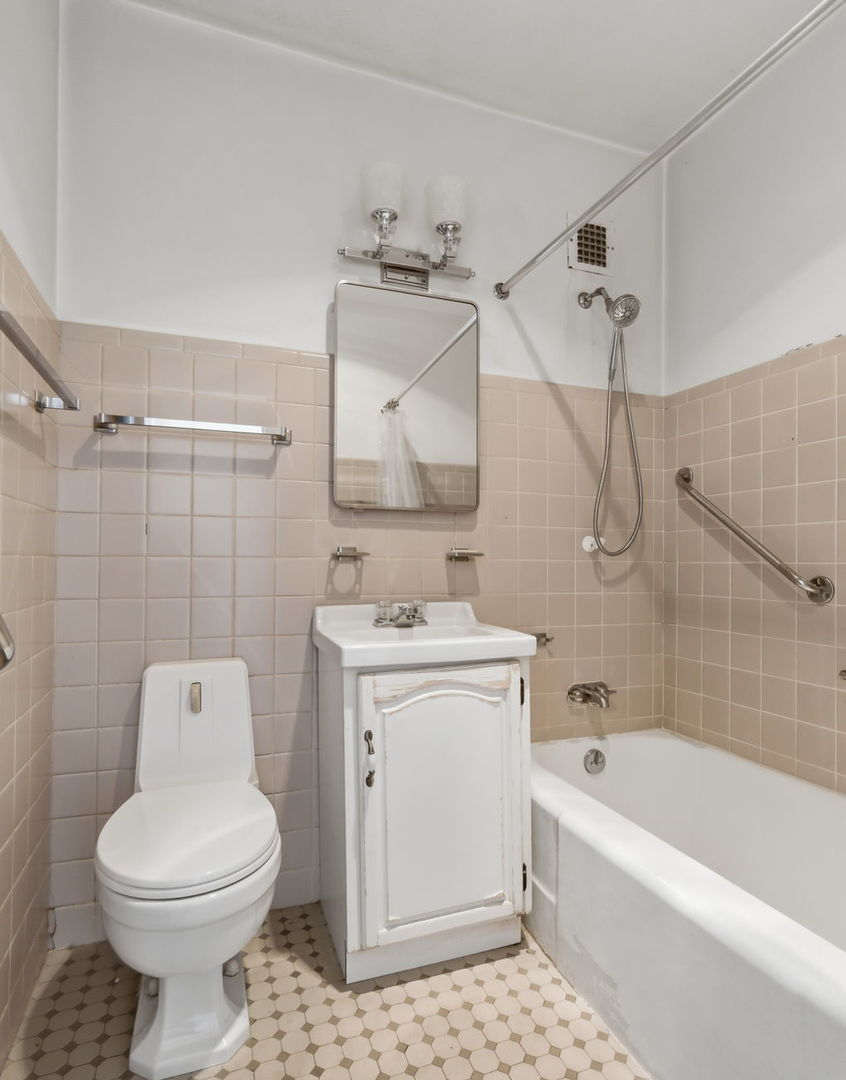 5530 S Shore Drive 17a Property Photo 11