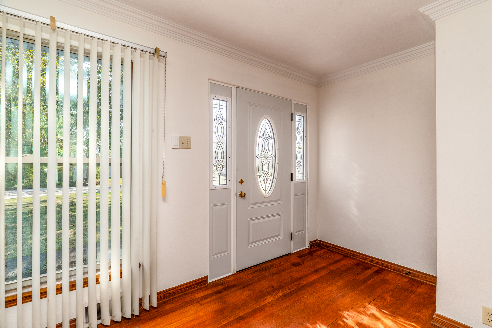 1004 S Taylor Drive Property Photo 5