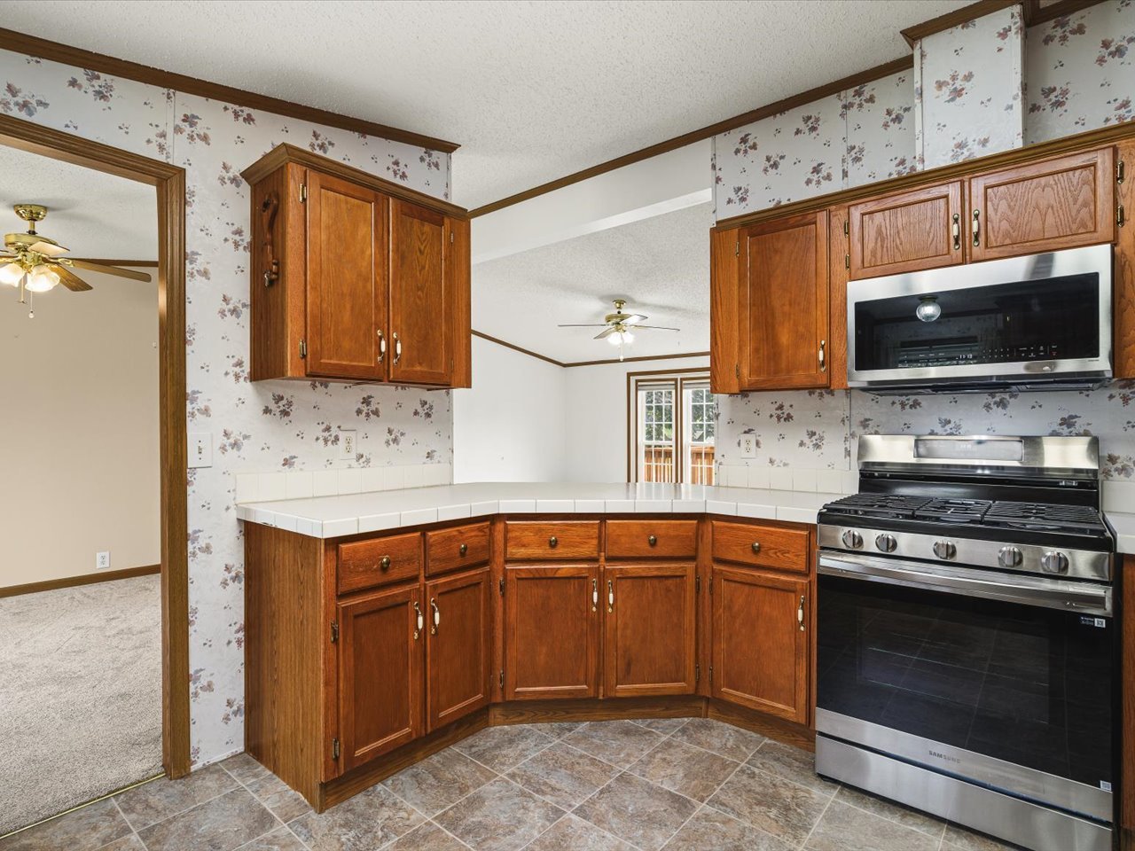 5410 Autumnash Lane Property Photo 18