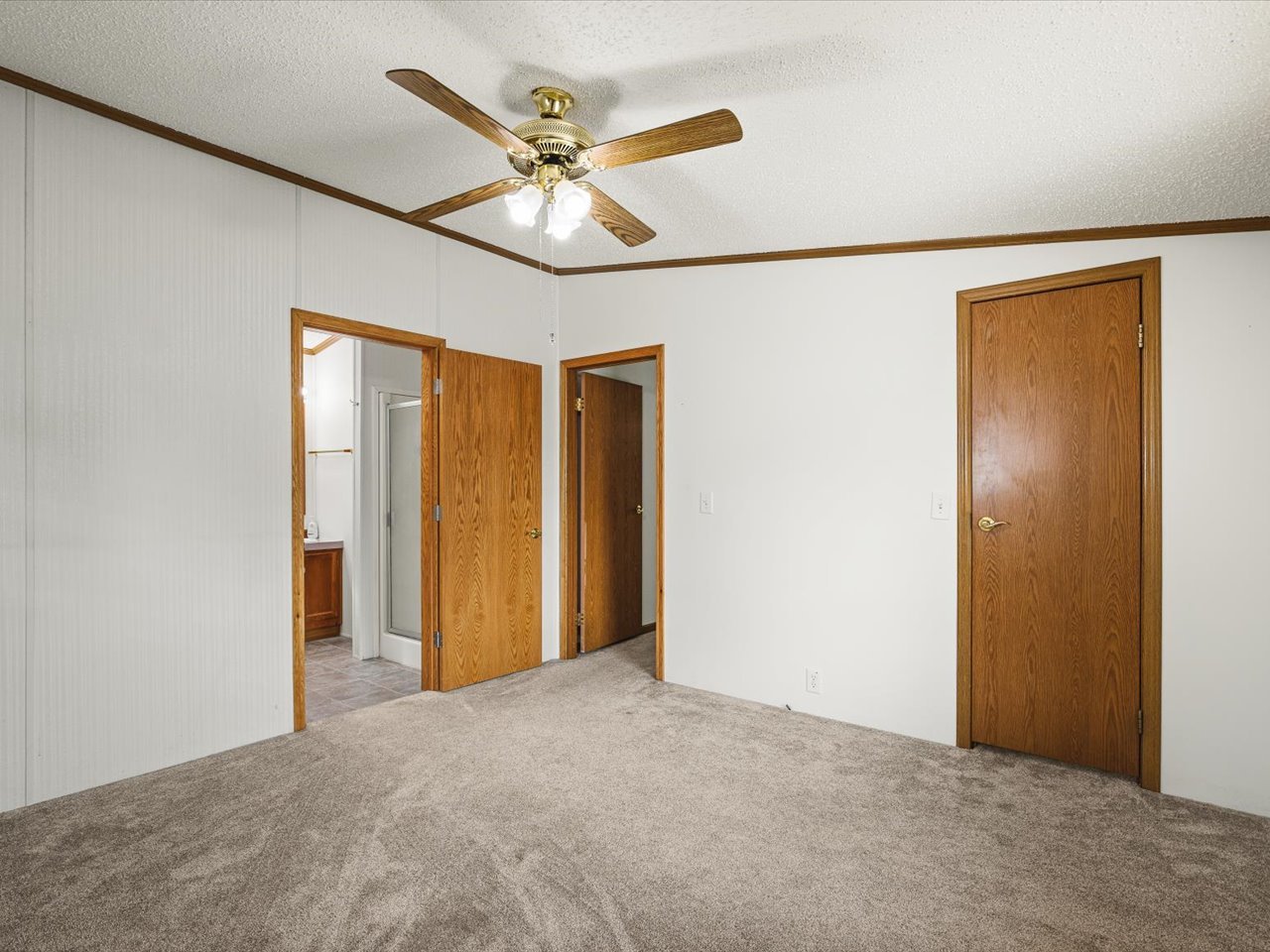 5410 Autumnash Lane Property Photo 22