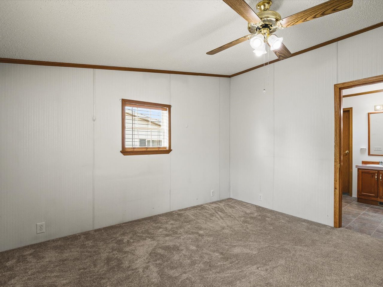 5410 Autumnash Lane Property Photo 23