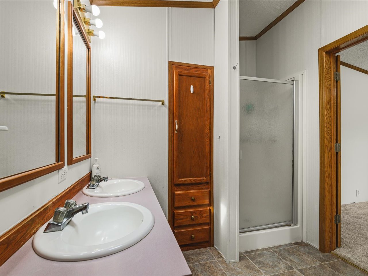 5410 Autumnash Lane Property Photo 25