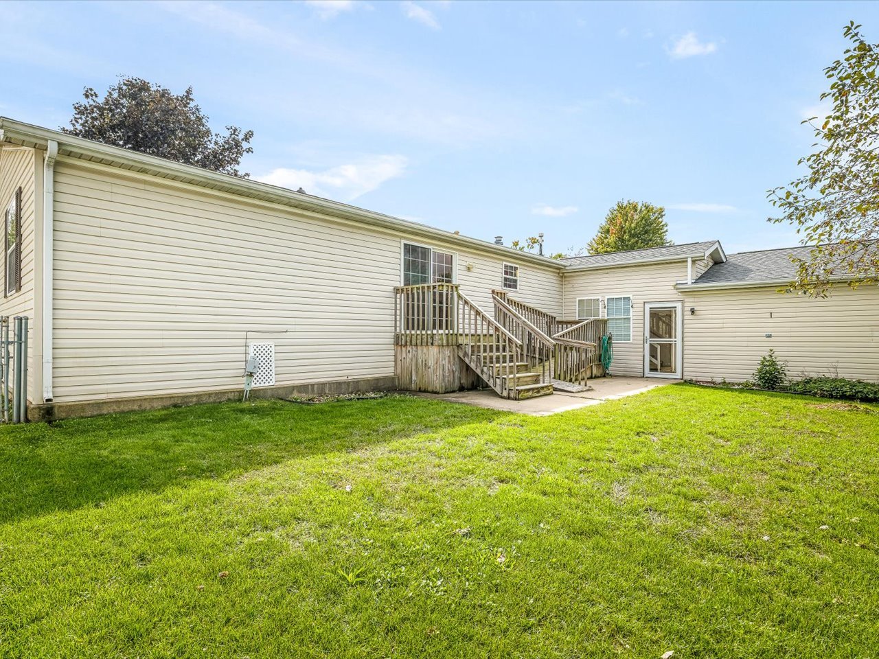 5410 Autumnash Lane Property Photo 34