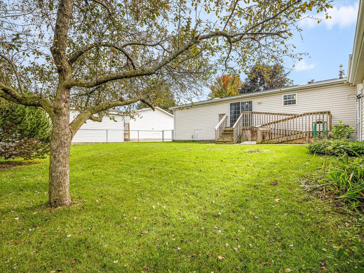 5410 Autumnash Lane Property Photo 36