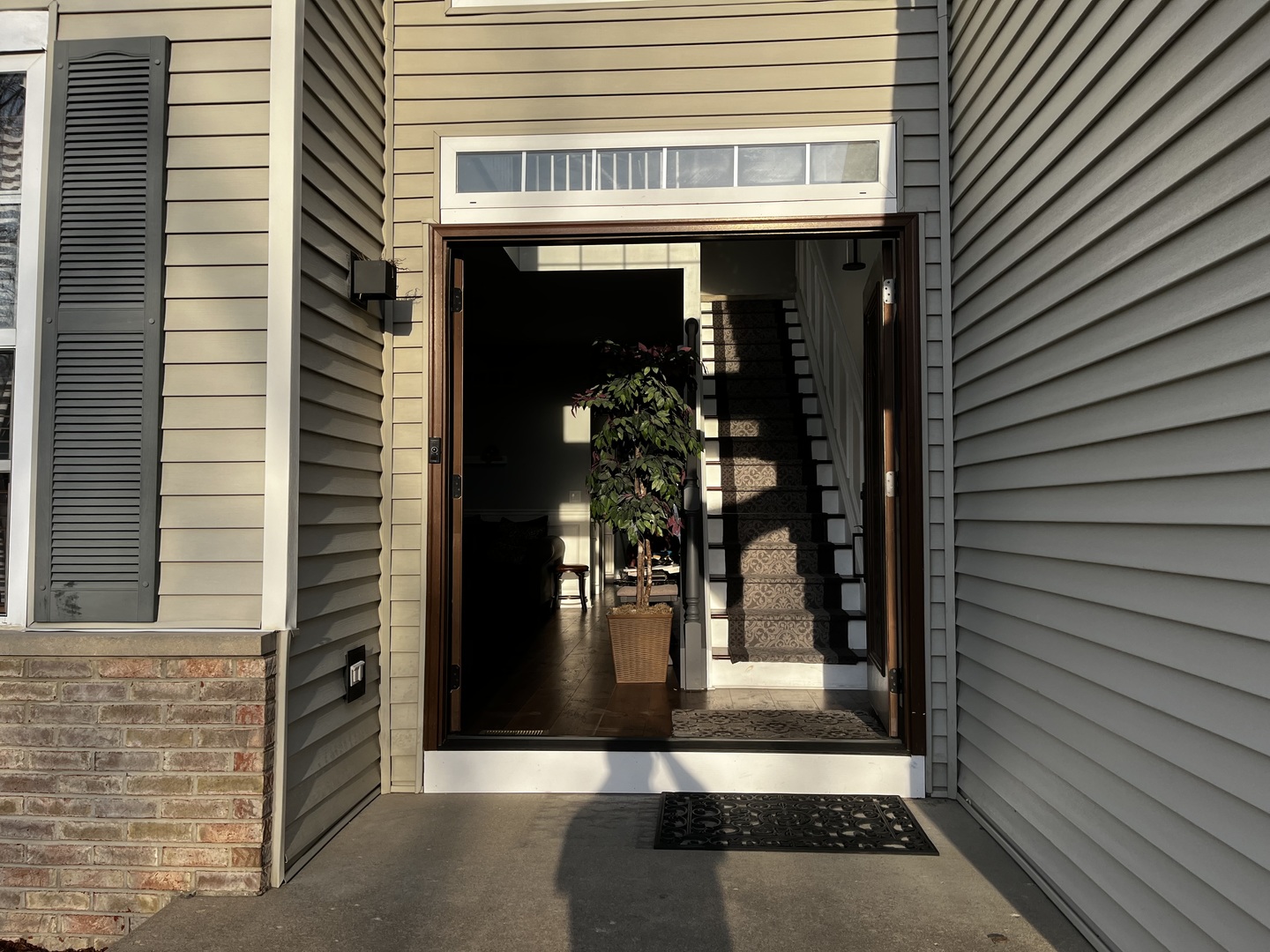 1918 Windstone Drive Property Photo 3