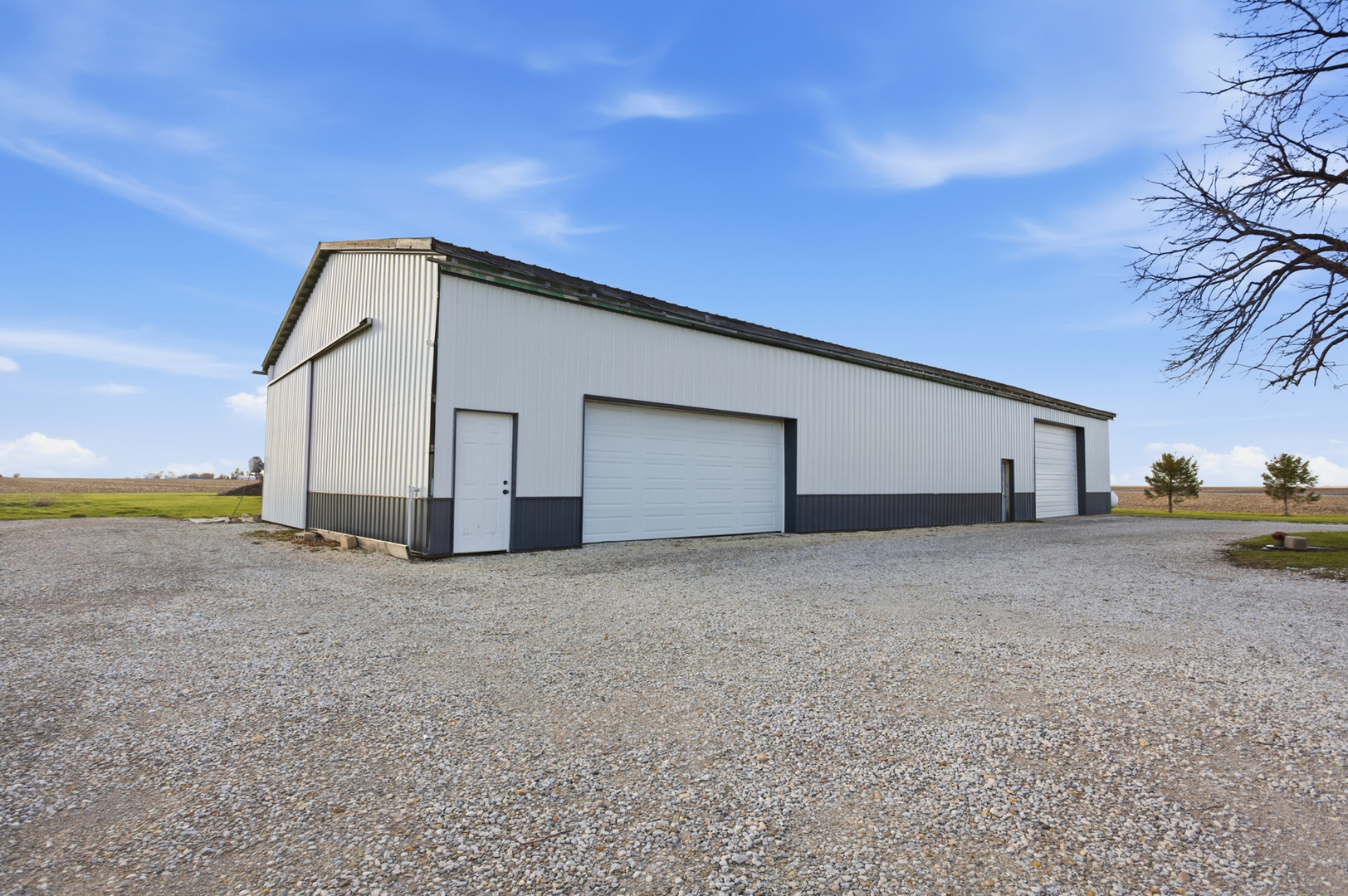 1189 County Road 200 E Road Property Photo 4