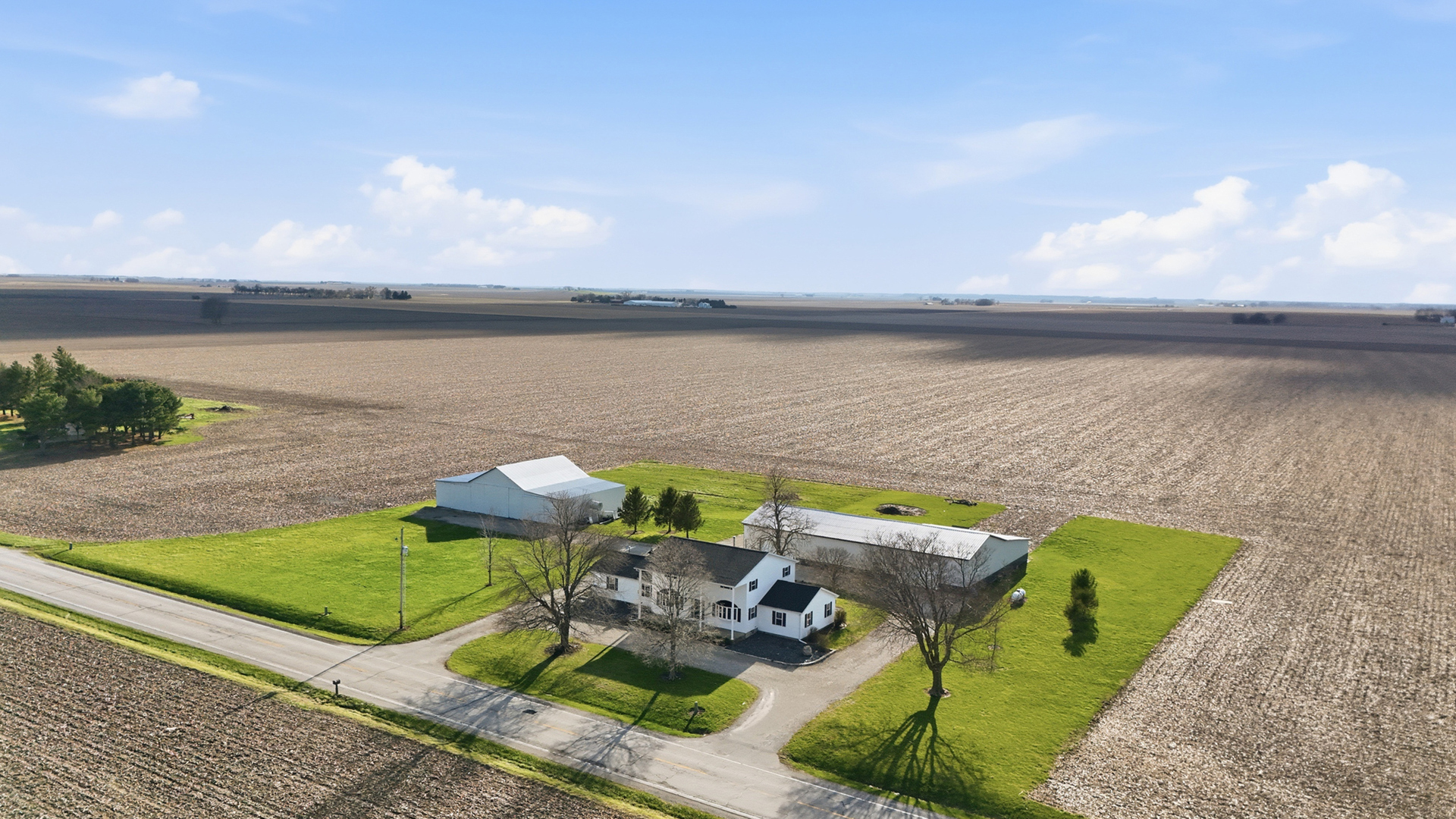 1189 County Road 200 E Road Property Photo 8