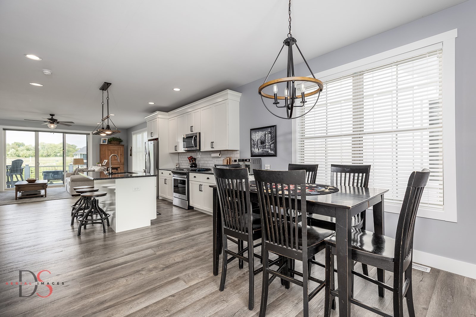 32 Waterside Way Property Photo 15