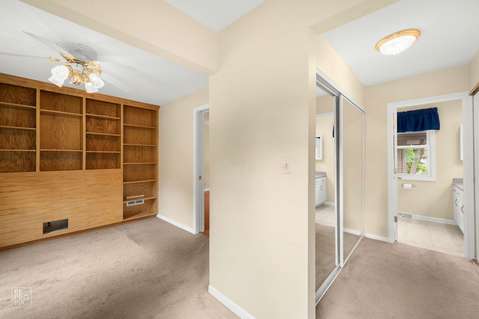 3315 S Riverdale Road Property Photo 13