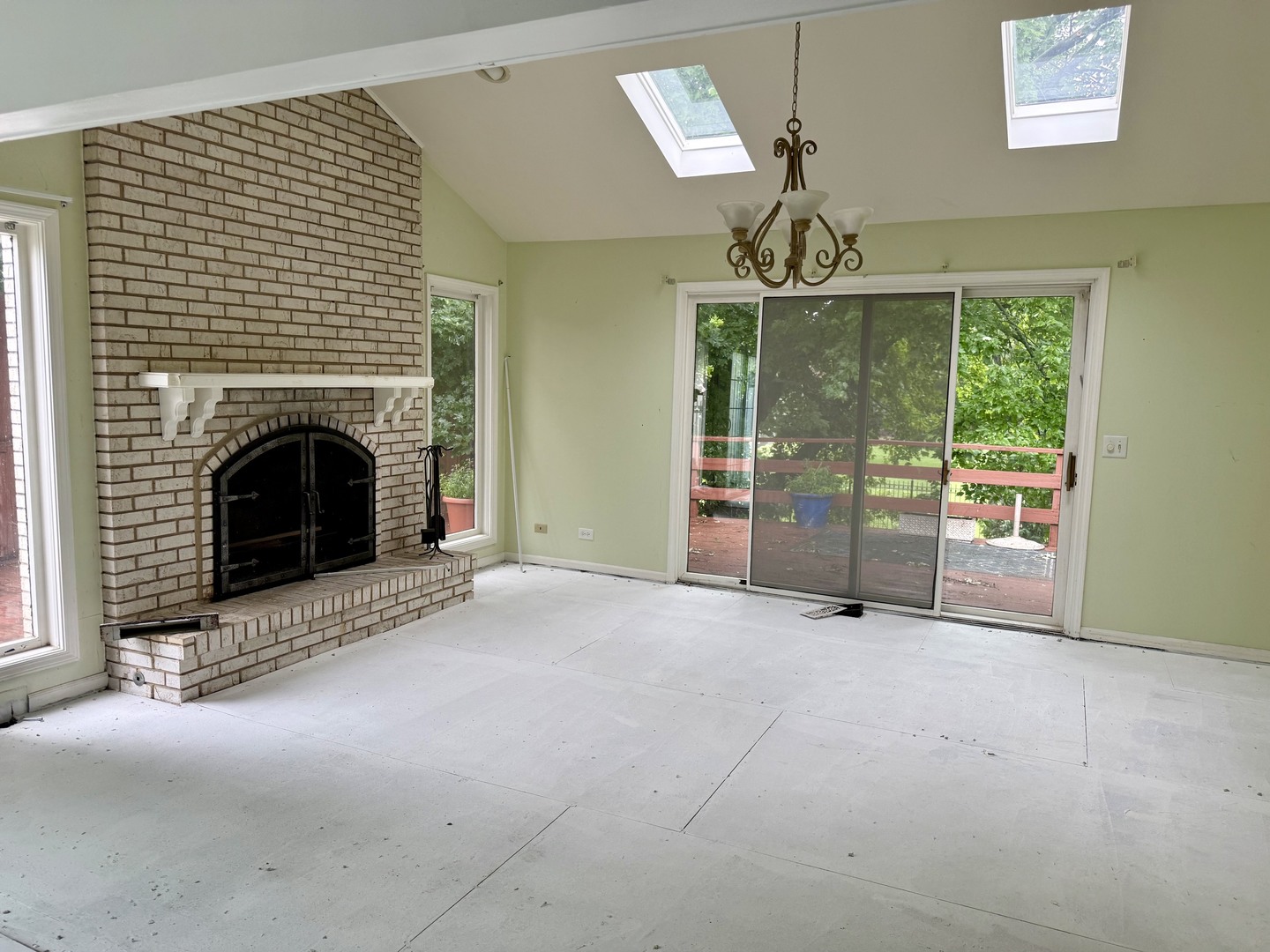 12601869 Property Photo 4