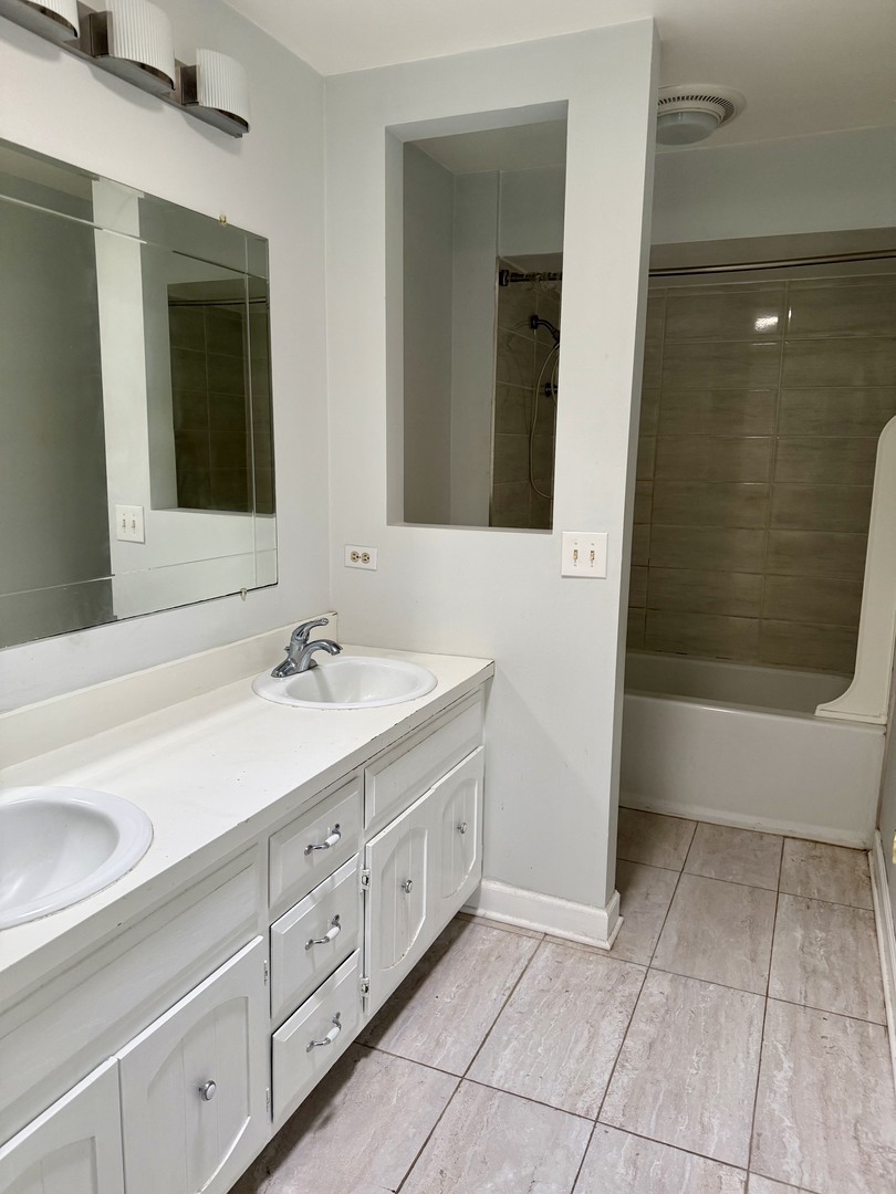 12601869 Property Photo 5