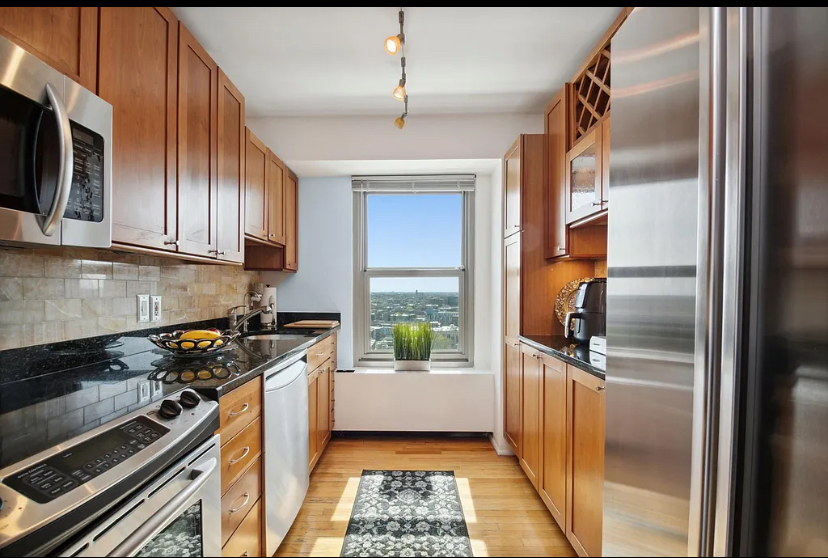 3600 N Lake Shore Drive 1624 Property Photo 2