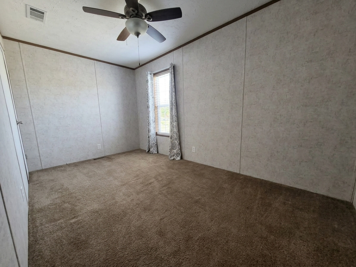 83 St. George Drive Property Photo 6